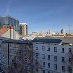 Golden - Cozy And Bright - Old Town&opolska Apartment *