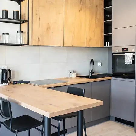 Golden - Cozy And Bright - Old Town&opolska Apartment
